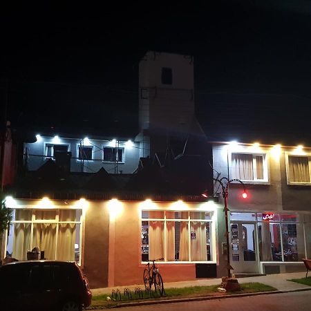 Hotel Posada Las Lengas Veintiocho de Noviembre ภายนอก รูปภาพ